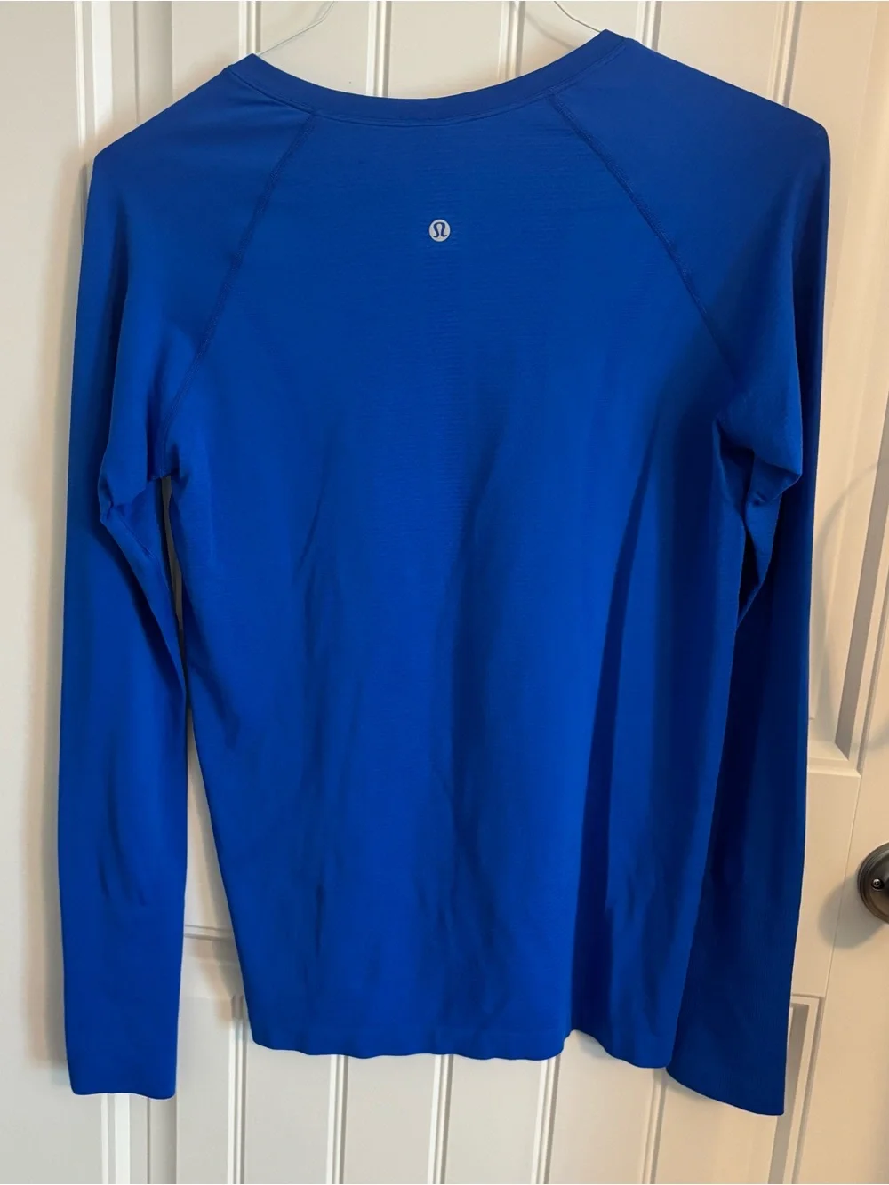 Lululemon Swiftly Tech long-Sleeve Royal Blue color Size 10
